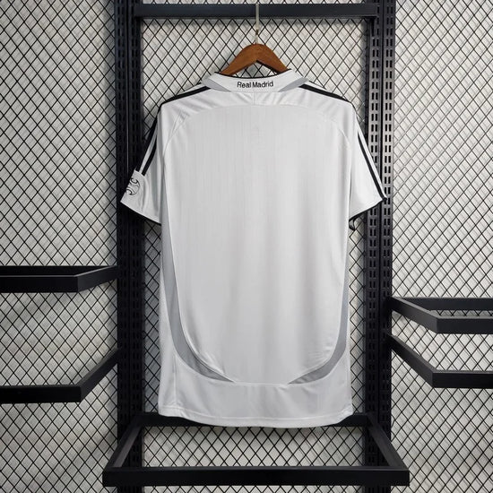 2006/2007 Retro Real Madrid Home Football Shirt