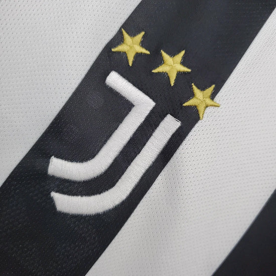 2021/2022 Retro Juventus Home Football Shirt