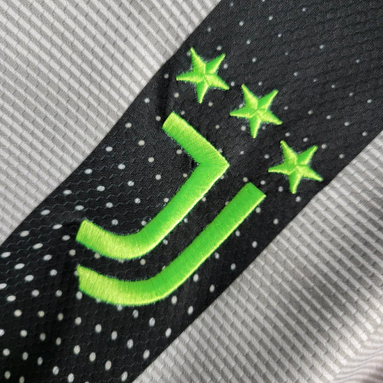 2019/2020 Retro Juventus Joint Edition Black and White Stripes Football Shirt