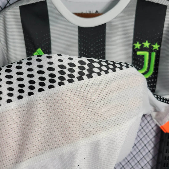 2019/2020 Retro Juventus Joint Edition Black and White Stripes Football Shirt