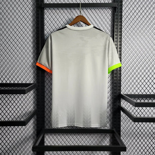 2019/2020 Retro Juventus Joint Edition Black and White Stripes Football Shirt