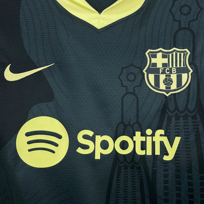 2024/2025 Barcelona Special Edition Green Football Shirt