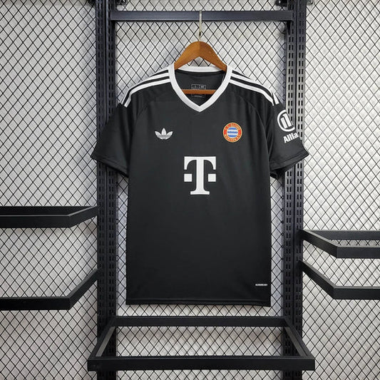2024/2025 Bayern Munich Goalkeeper Football Shirt